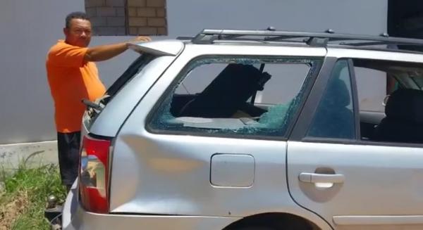 VÃ�DEO: motorista que teve carro destruÃ­do por torcedores da Mancha Azul pede ajuda