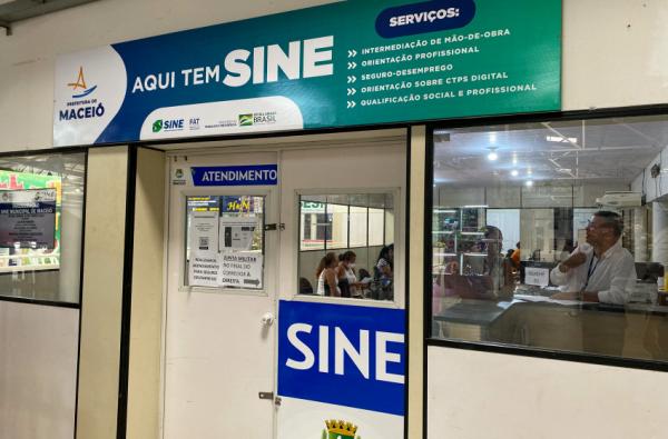 Sine MaceiÃ³ realiza entrevista para 20 vagas de emprego