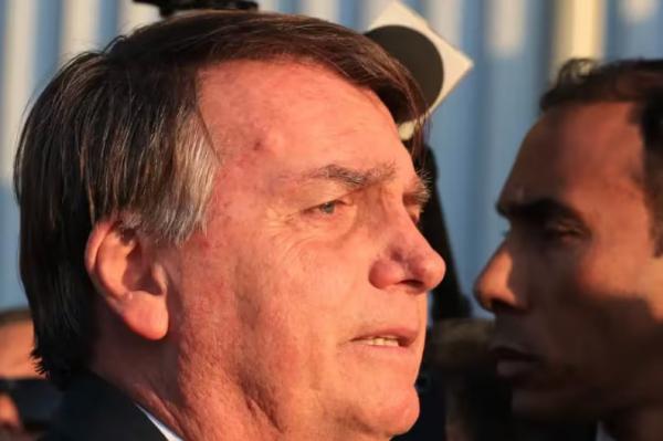 Bolsonaro afirma que foi convidado por Netanyahu para visitar Israel