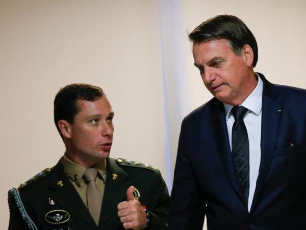 'Não sou traidor': Cid nega ter citado Bolsonaro em trama golpista