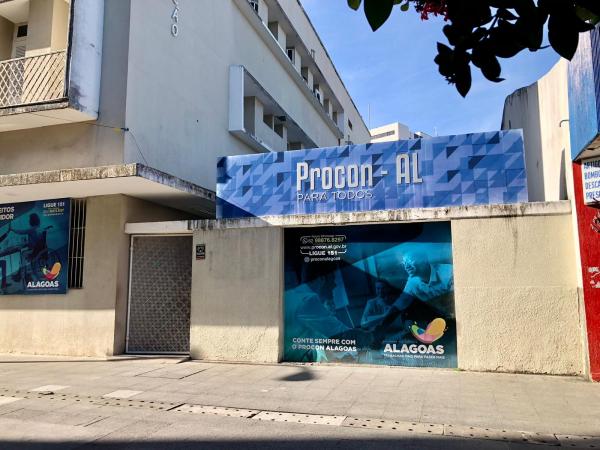 Procon multa banco em mais de R$ 220 mil por cobrança indevida a consumidor