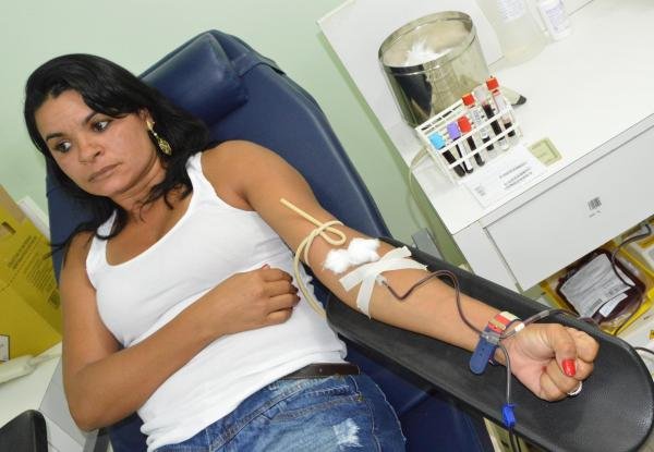Hemoal promove campanha Junho Vermelho intensificando coletas externas de sangue