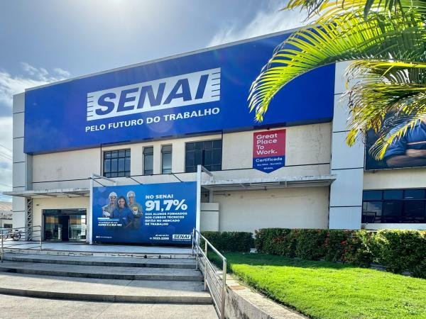 Empresas oferecem cursos gratuitos no Senai para seleção de mão-de-obra na área industrial