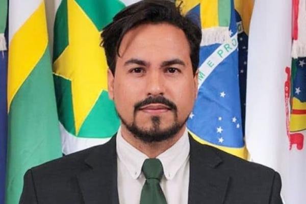 Vereador bolsonarista estuprou mãe, filha e fez terror psicológico