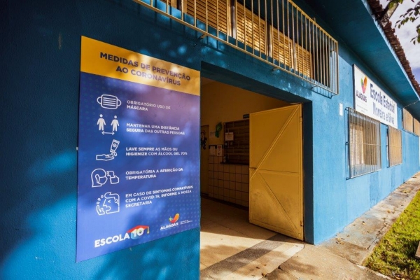 Educação inicia preparação para retomada às aulas presenciais em Alagoas