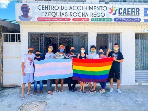 Centro LGBTQIA+ abre preparatório para o Enem com 40 vagas